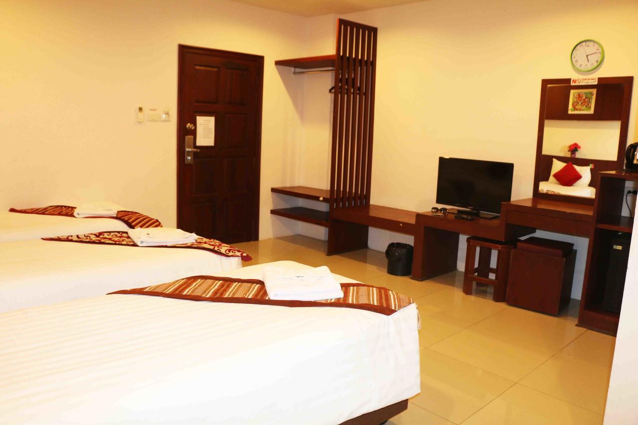 7 Sky Residency Hotel Patong Екстериор снимка