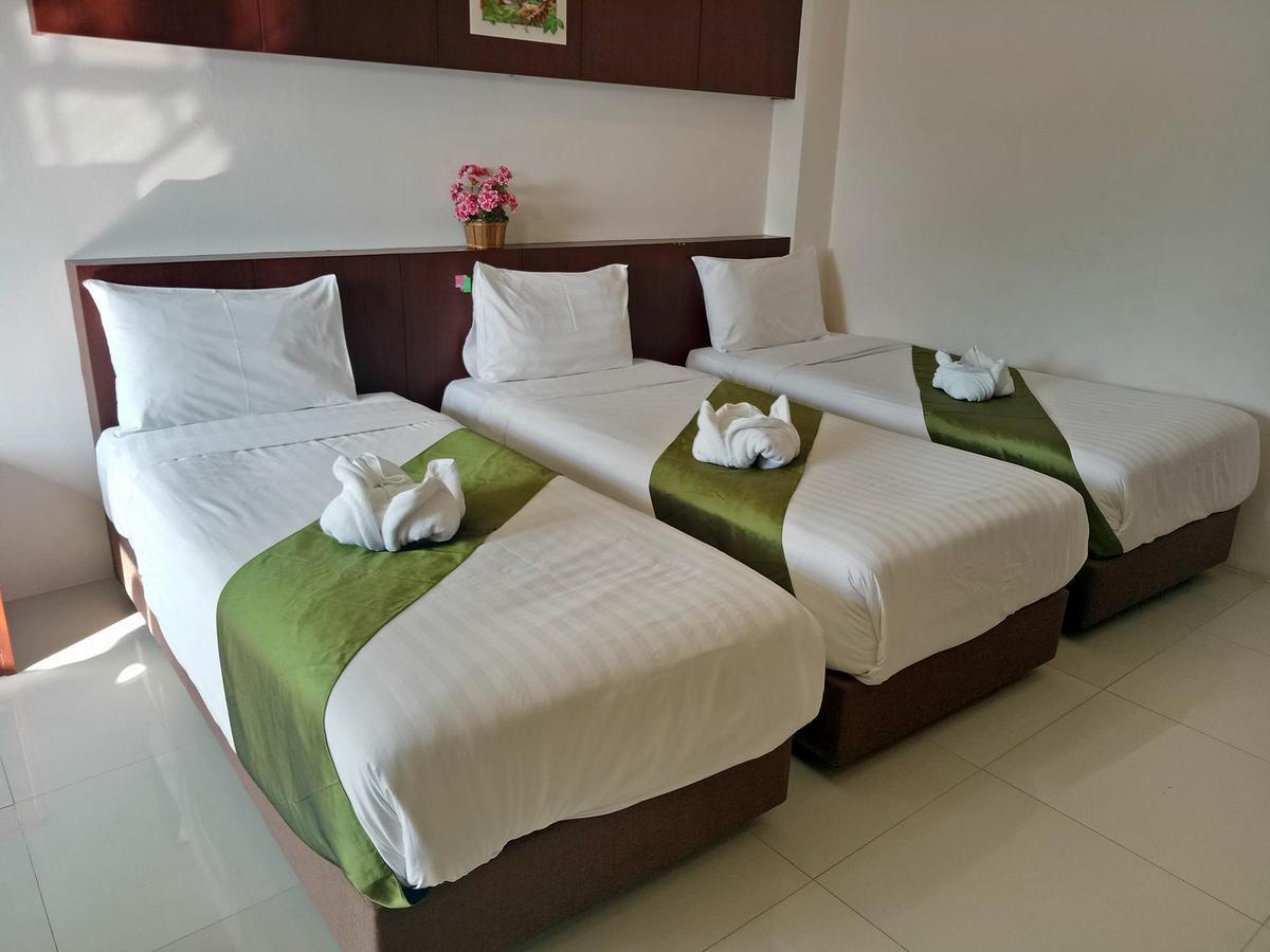 7 Sky Residency Hotel Patong Екстериор снимка