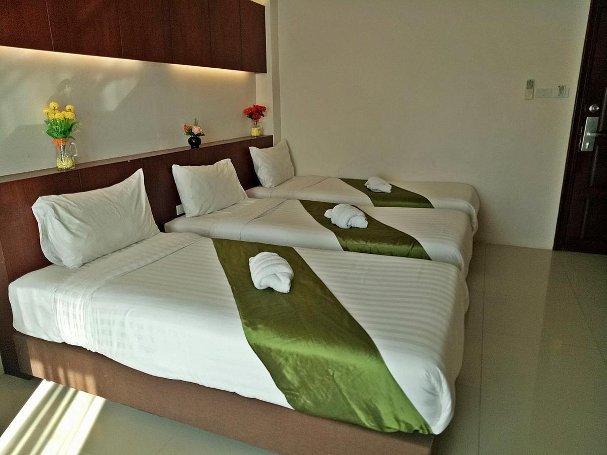 7 Sky Residency Hotel Patong Екстериор снимка