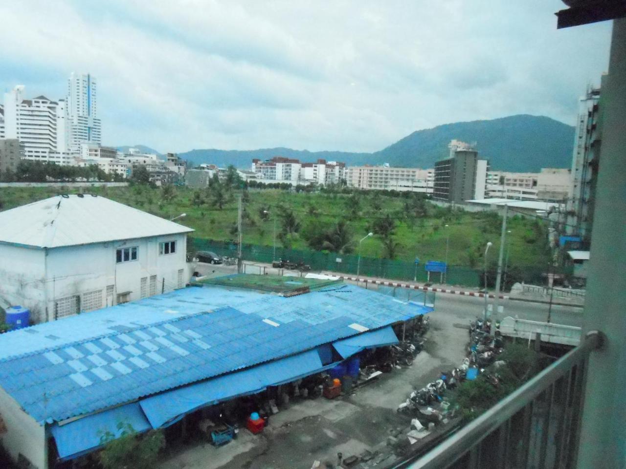 7 Sky Residency Hotel Patong Екстериор снимка