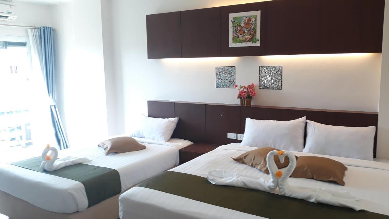 7 Sky Residency Hotel Patong Екстериор снимка