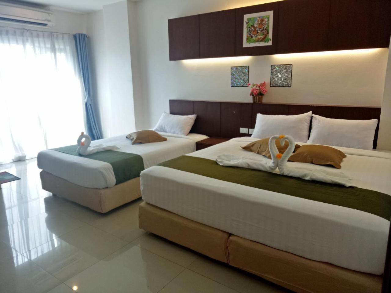 7 Sky Residency Hotel Patong Екстериор снимка